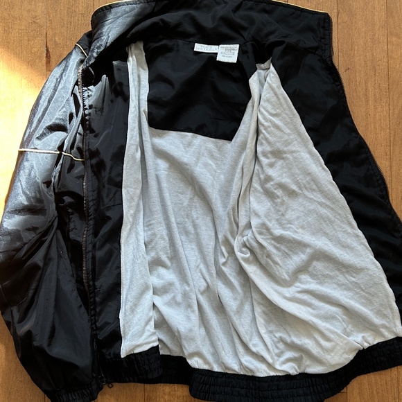 Blair Boutiques Vintage Black and Gold Zip Up Jacket - Picture 7 of 7